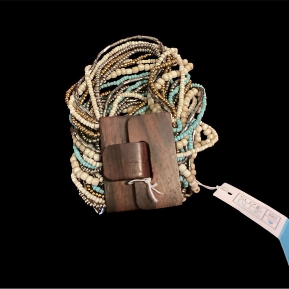 Beaded and wood bracelet, Suzie Blue, Handmade - Picture 2 of 11